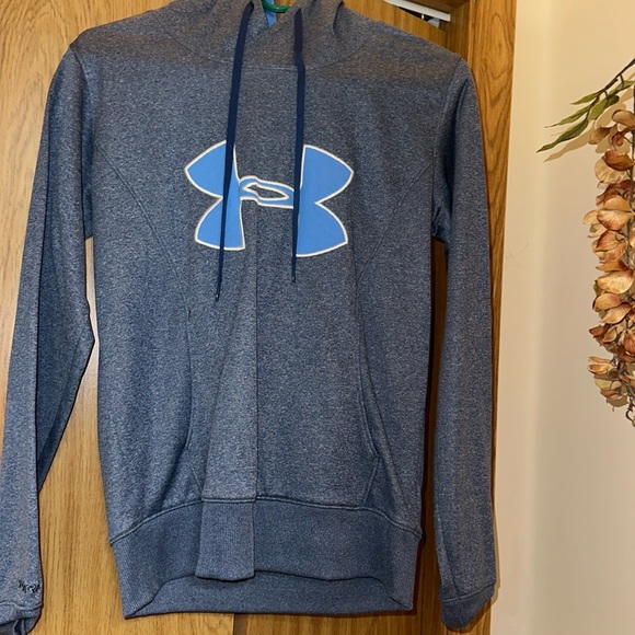 under armor hoodie - Picture 1 of 1
